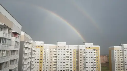 В Красноярске жители Солнечного заметили двойную радугу