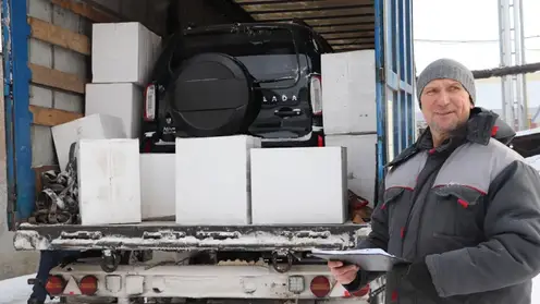 Около 60 тонн гуманитарной помощи отправили в зону СВО из Алтайского края