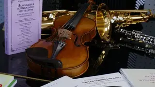 Красноярская детская музыкальная школа получила новые инструменты